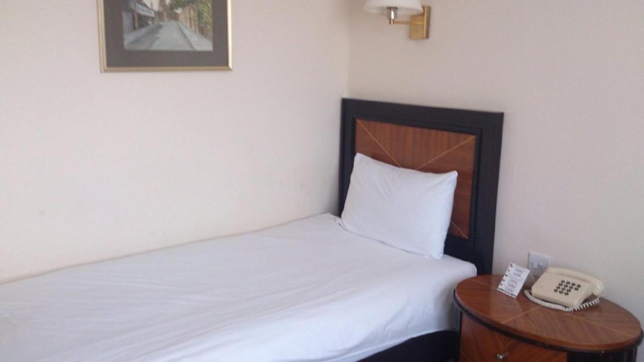 Sprowston Manor Hotel, Golf & Country Club NWI Kültér fotó